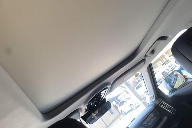 Used JETOUR Shanhai T1 2025 150 km Heading South Headliner
