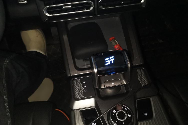 Used JETOUR Shanhai T1 2025 150 km Heading South Interior 1