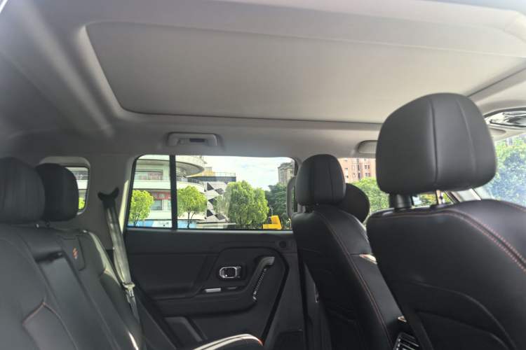 Used JETOUR Shanhai T1 2025 150 km Heading South Interior 5