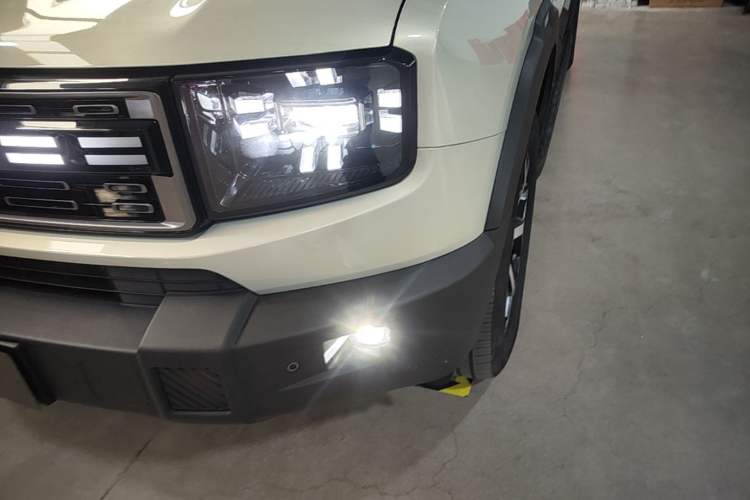 Used JETOUR Shanhai T1 2025 150 km to the Lake Left Front Headlight