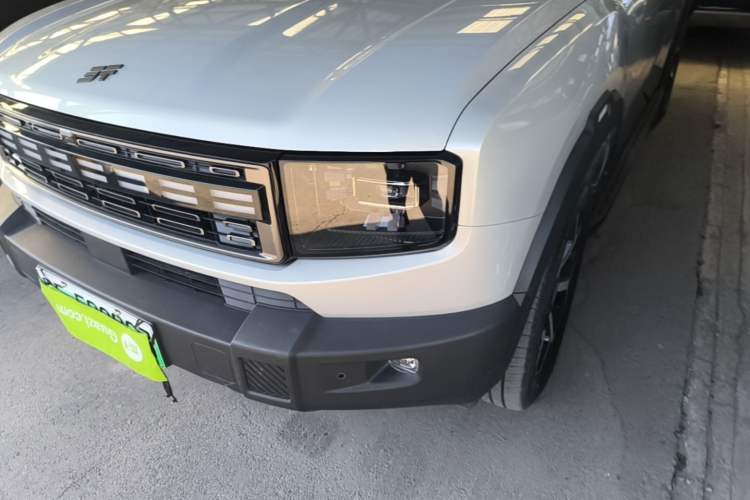 Used JETOUR Shanhai T1 2025 150 km Heading South Left Front Headlight