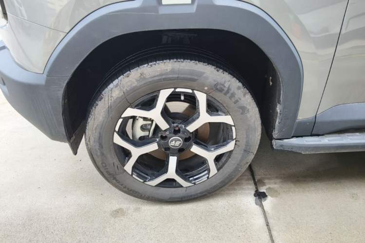 Used JETOUR Shanhai T1 2025 150 km Heading South Left Front Wheel Hub