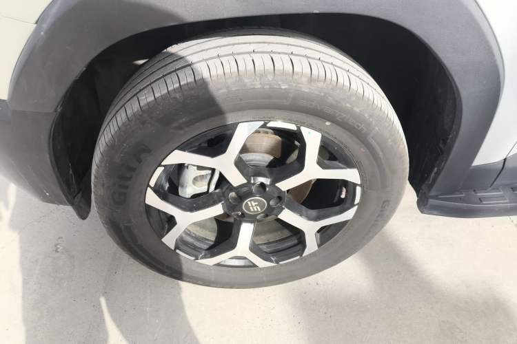 Used JETOUR Shanhai T1 2025 150 km to the Lake Left Front Wheel Hub