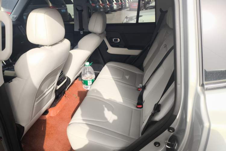 Used JETOUR Shanhai T1 2025 150 km to the Lake Left Rear Seat