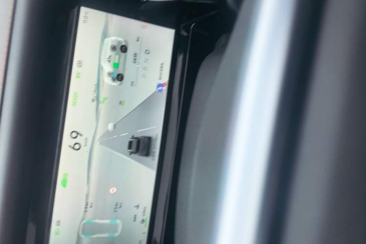 Used JETOUR Shanhai T1 2025 150 km Heading South Odometer Close Up