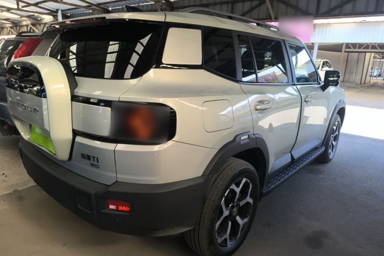 Used JETOUR Shanhai T1 2025 150 km Heading South Rear Right 45 Deg