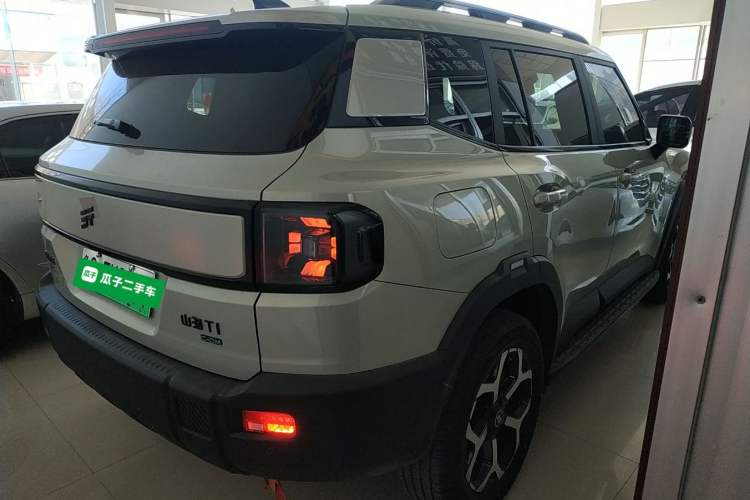 Used JETOUR Shanhai T1 2025 150 km Heading South Rear Right 45 Deg
