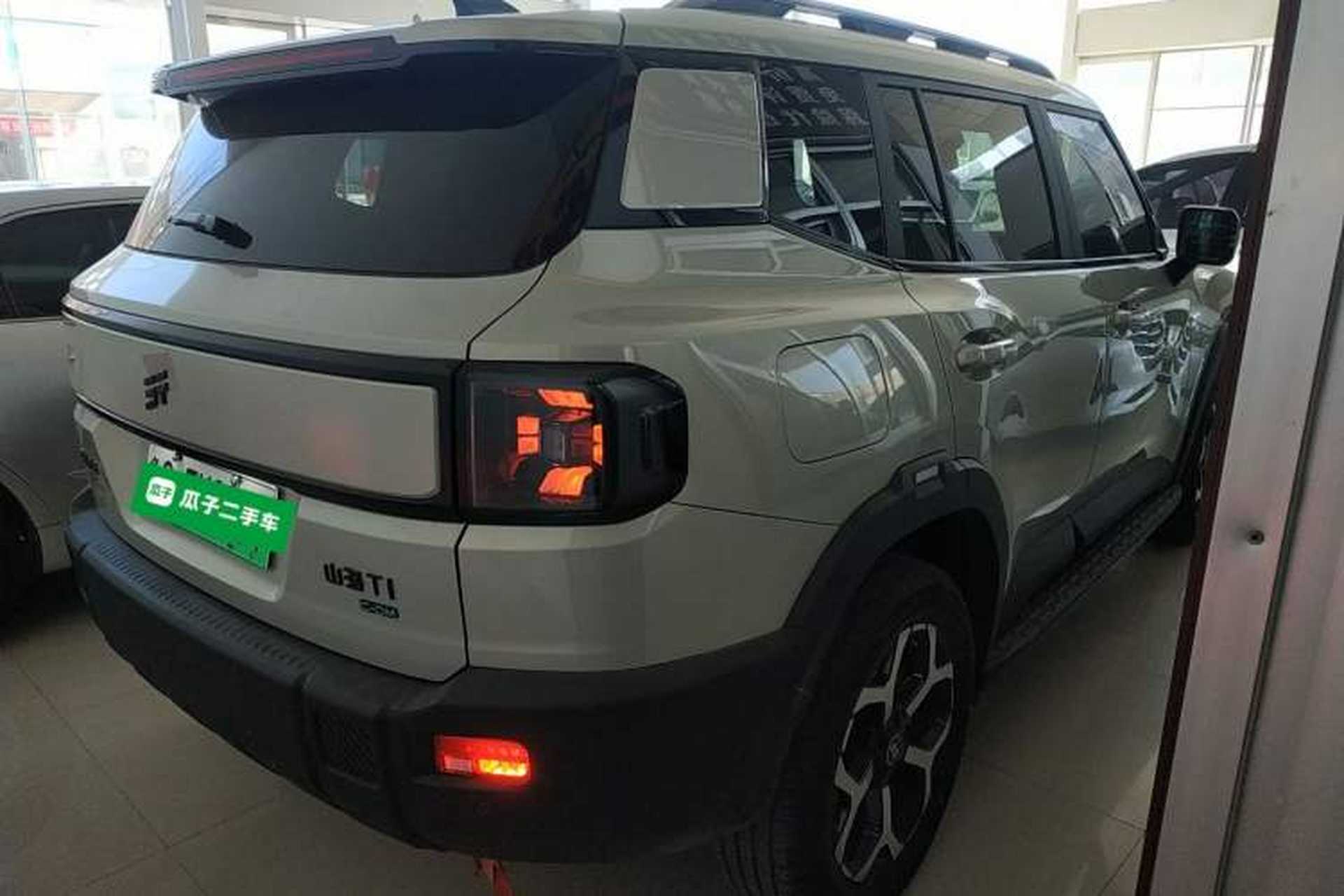 Used JETOUR Shanhai T1 2025 150 km Heading South Rear Right 45 Deg
