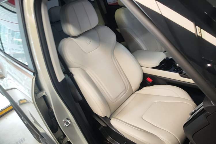 Used JETOUR Shanhai T1 2025 150 km to the Lake Right Front Seat