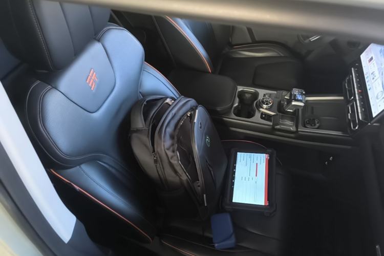 Used JETOUR Shanhai T1 2025 150 km Heading South Right Front Seat