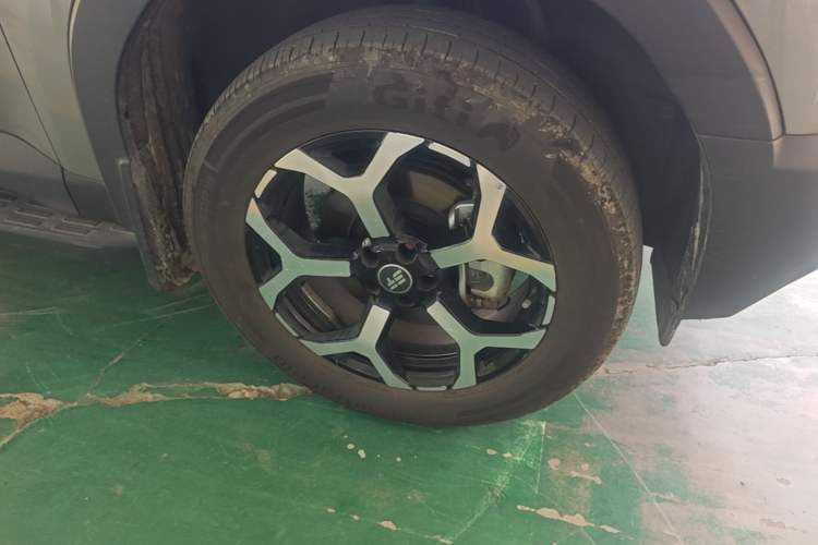 Used JETOUR Shanhai T1 2025 150 km to the Lake Right Front Wheel Hub