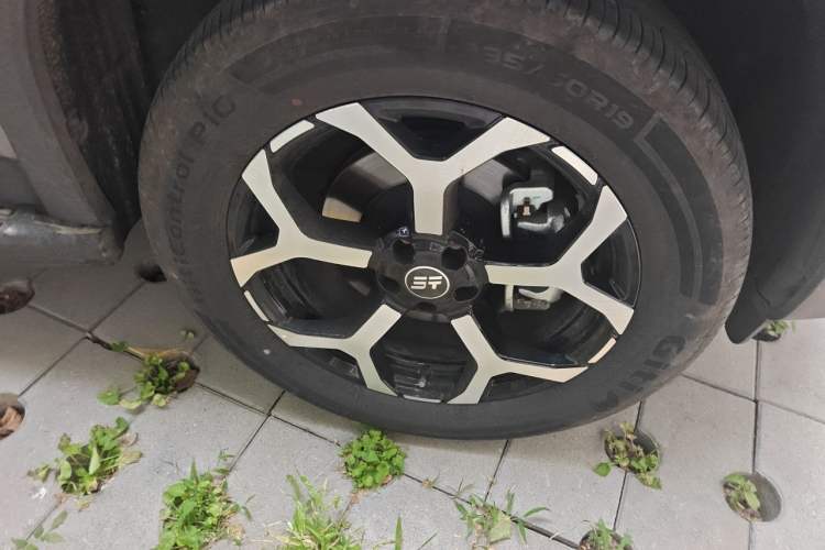 Used JETOUR Shanhai T1 2025 150 km Heading South Right Front Wheel Hub