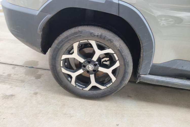 Used JETOUR Shanhai T1 2025 150 km Heading South Right Rear Wheel Hub