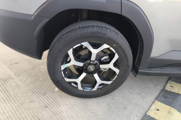 Used JETOUR Shanhai T1 2025 150 km Heading South Right Rear Wheel Hub