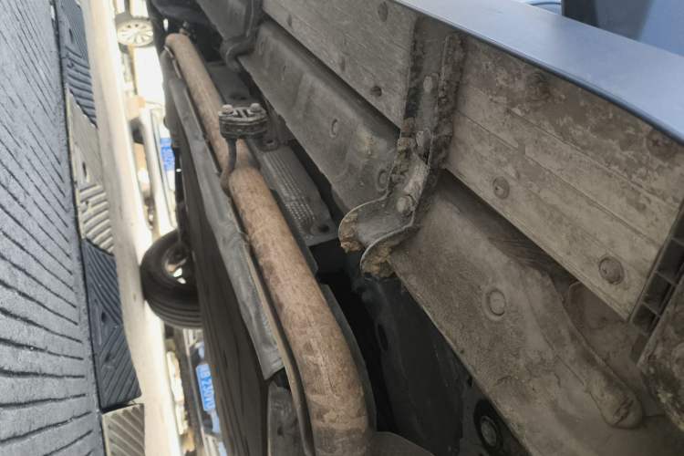 Used JETOUR Shanhai T1 2025 150 km Heading South Right Side Sill