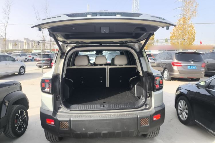 Used JETOUR Shanhai T1 2025 150 km to the Lake Trunk