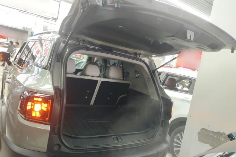 Used JETOUR Shanhai T1 2025 150 km to the Lake Trunk