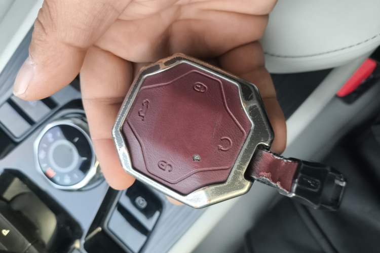 Used JETOUR Shanhai T1 2025 150 km to the Lake Vehicle Key
