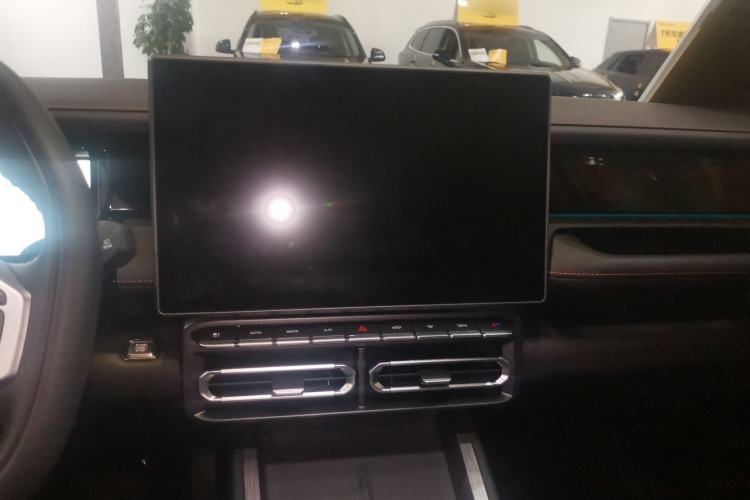 Used JETOUR Shanhai T1 2025 150 km Heading South Audio And AC Panel