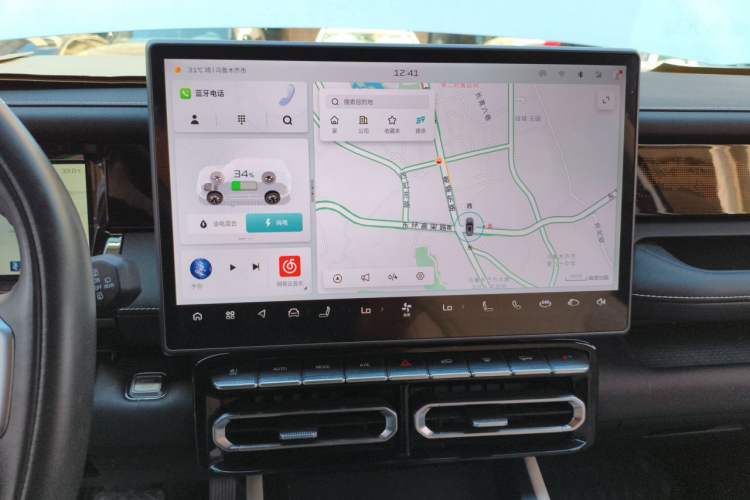 Used JETOUR Shanhai T1 2025 150 km Heading South Audio And AC Panel