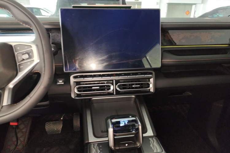 Used JETOUR Shanhai T1 2025 150 km Heading South Audio And AC Panel