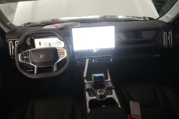 Used JETOUR Shanhai T1 2025 150 km Heading South Center Console