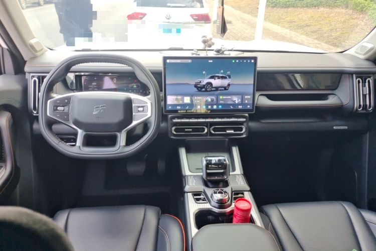 Used JETOUR Shanhai T1 2025 150 km Heading South Center Console