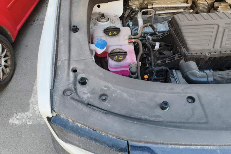 Used JETOUR Shanhai T1 2025 150 km Heading South Engine Bay Right