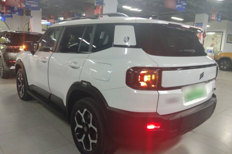 Used JETOUR Shanhai T1 2025 150 km Heading South Exterior 2