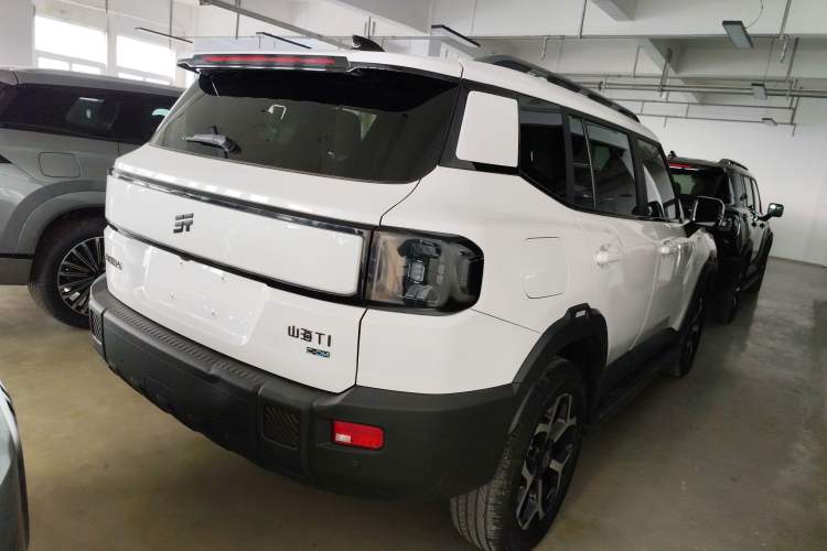 Used JETOUR Shanhai T1 2025 150 km Heading South Exterior 5