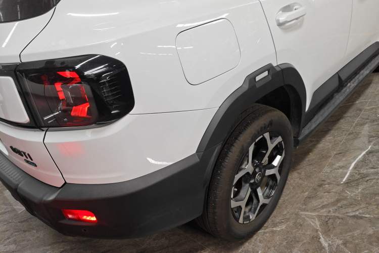 Used JETOUR Shanhai T1 2025 150 km to the Lake Exterior 6