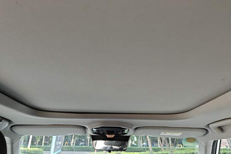 Used JETOUR Shanhai T1 2025 150 km Heading South Headliner