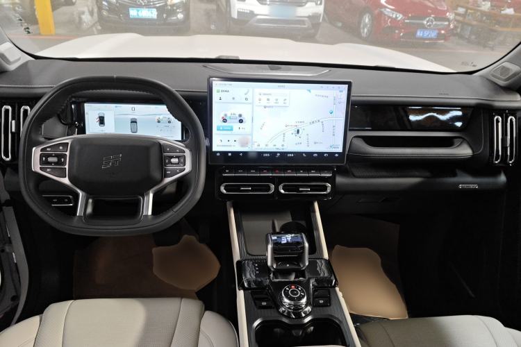 Used JETOUR Shanhai T1 2025 150 km to the Lake Interior 2