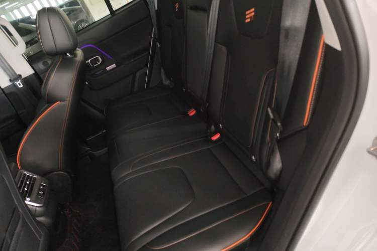 Used JETOUR Shanhai T1 2025 150 km Heading South Interior 4