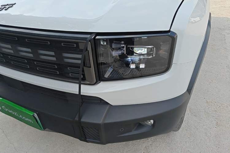 Used JETOUR Shanhai T1 2025 150 km Heading South Left Front Headlight