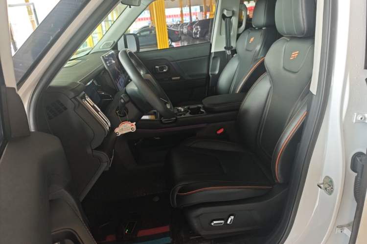 Used JETOUR Shanhai T1 2025 150 km Heading South Left Front Seat