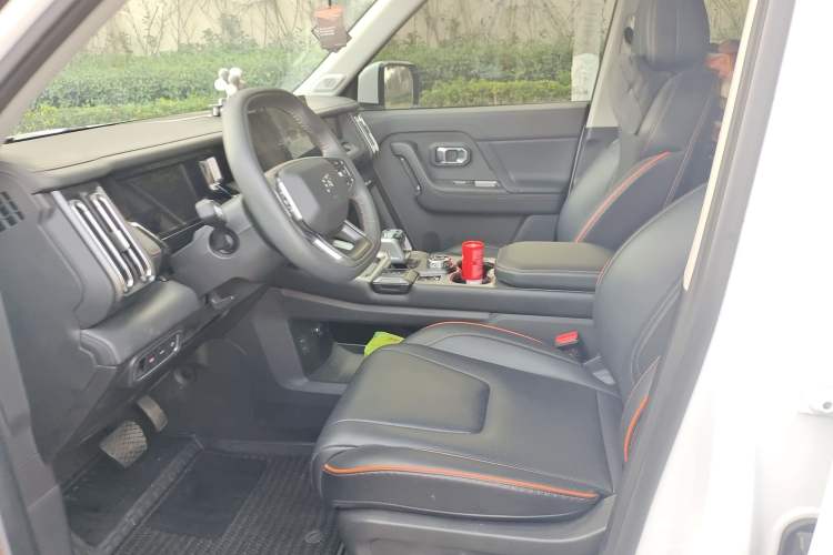 Used JETOUR Shanhai T1 2025 150 km Heading South Left Front Seat