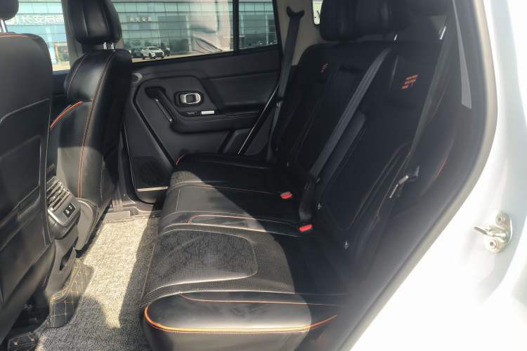 Used JETOUR Shanhai T1 2025 150 km Heading South Left Rear Seat