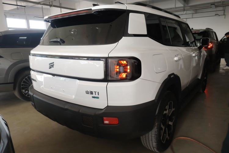 Used JETOUR Shanhai T1 2025 150 km Heading South Rear Right 45 Deg