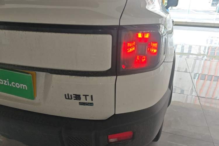 Used JETOUR Shanhai T1 2025 150 km Heading South Right Rear Taillight