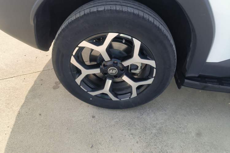 Used JETOUR Shanhai T1 2025 150 km Heading South Right Rear Wheel Hub