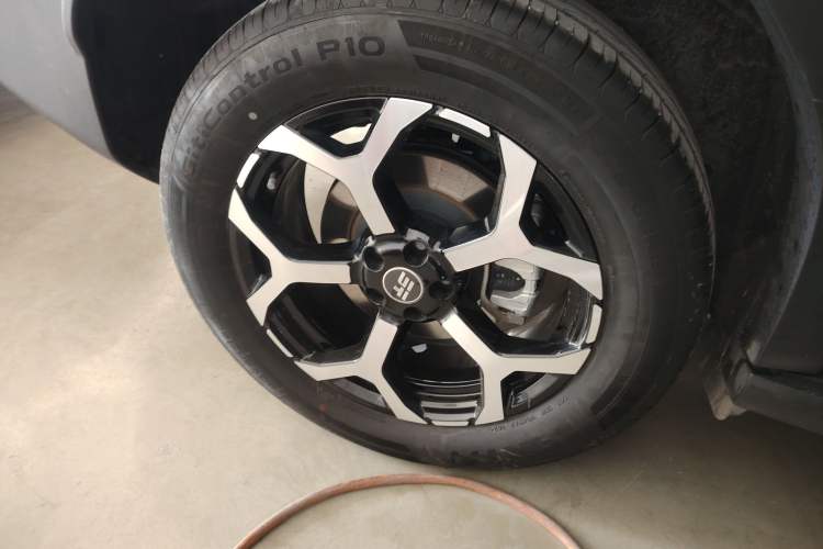 Used JETOUR Shanhai T1 2025 150 km Heading South Right Rear Wheel Hub