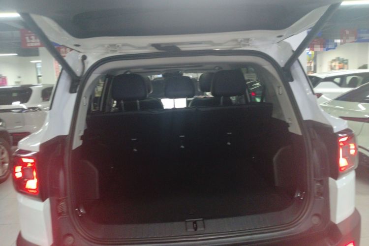 Used JETOUR Shanhai T1 2025 150 km Heading South Trunk