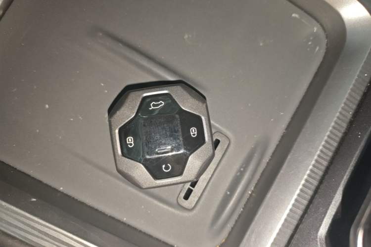 Used JETOUR Shanhai T1 2025 150 km Heading South Vehicle Key