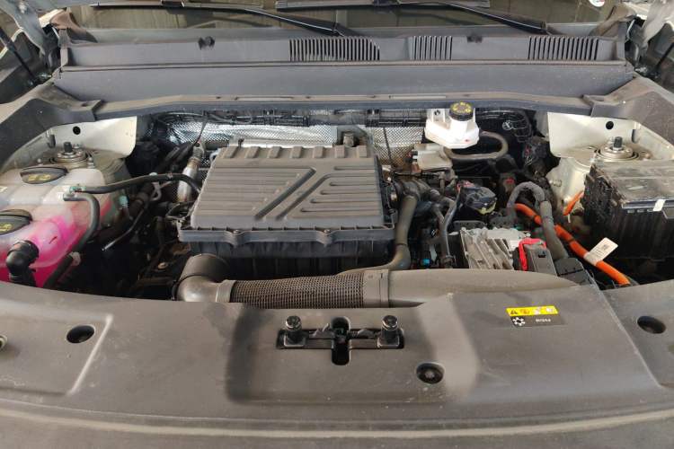 Used JETOUR Shanhai T1 2025 150 km to the Lake Engine Bay