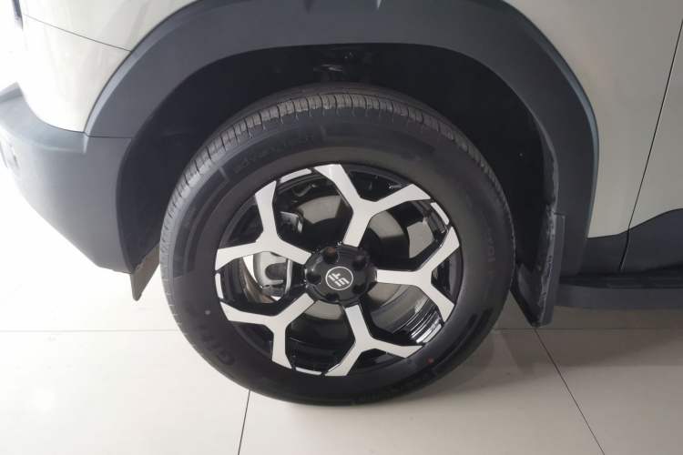 Used JETOUR Shanhai T1 2025 150 km Heading South Exterior 2