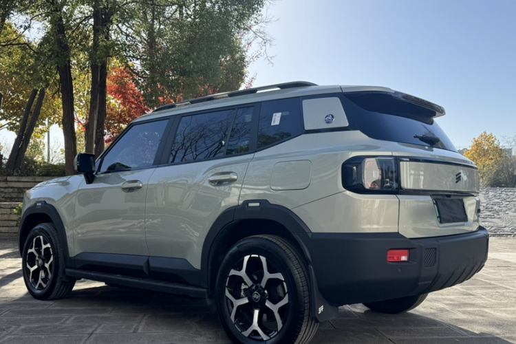 Used JETOUR Shanhai T1 2025 150 km Heading South Exterior 4