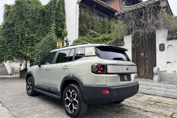 Used JETOUR Shanhai T1 2025 150 km Heading South Exterior 5