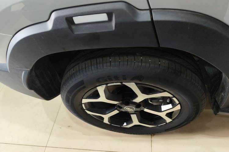 Used JETOUR Shanhai T1 2025 150 km Heading South Exterior 5