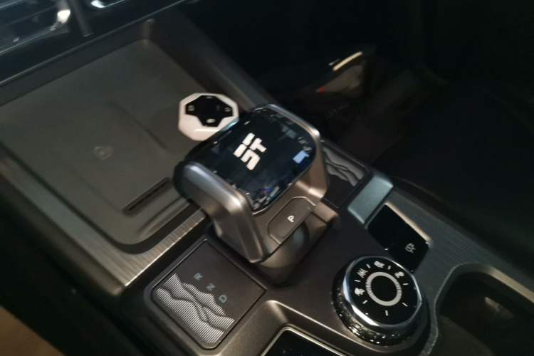 Used JETOUR Shanhai T1 2025 150 km Heading South Gear Lever